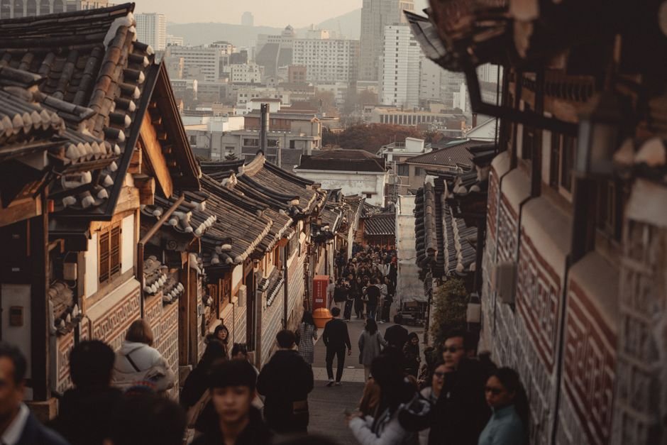 익선동 한옥 골목 카페거리 풍경