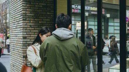 연남동 골목 브런치 카페 거리 풍경