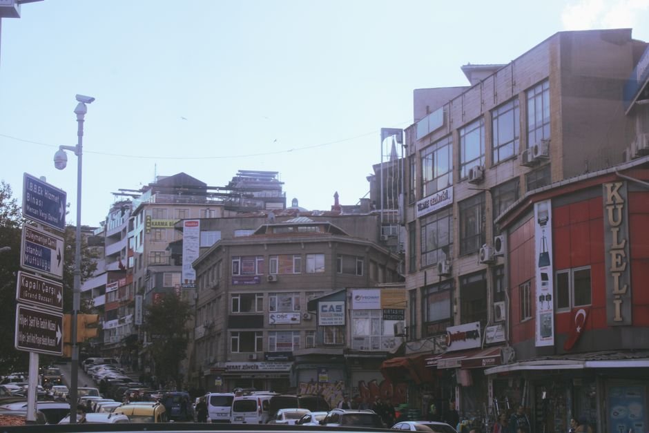 이스탄불 그랜드 바자르 시장 내부 풍경